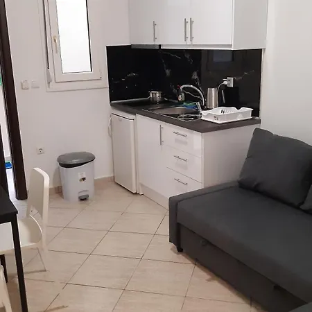 公寓 Kosta's Apartments. *
